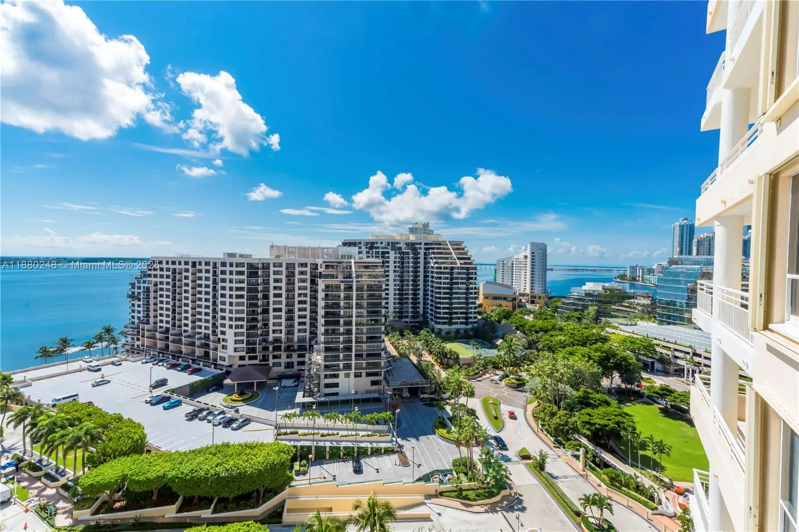 888 Brickell Key Dr, #1807