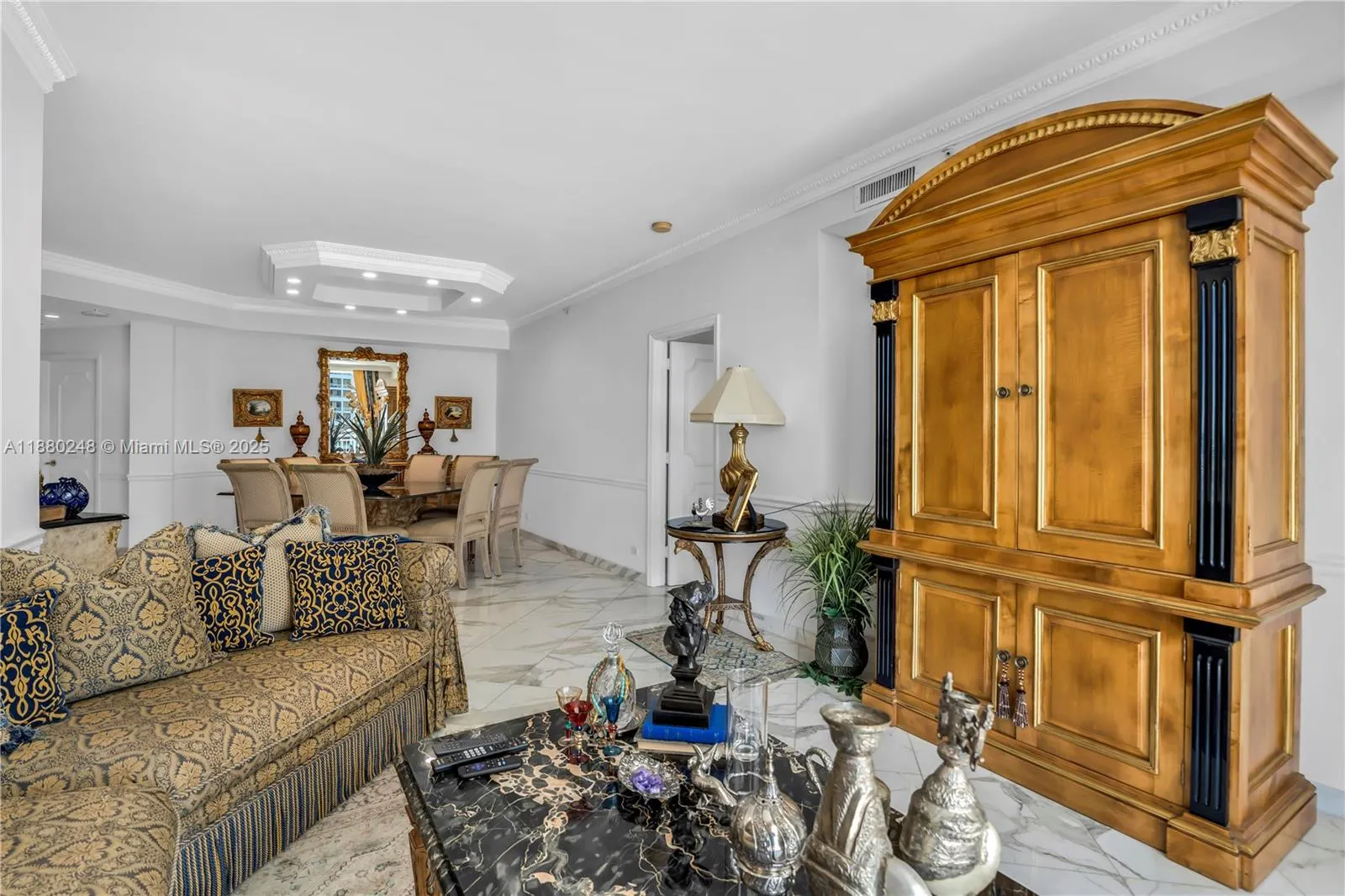 888 Brickell Key Dr, #1807