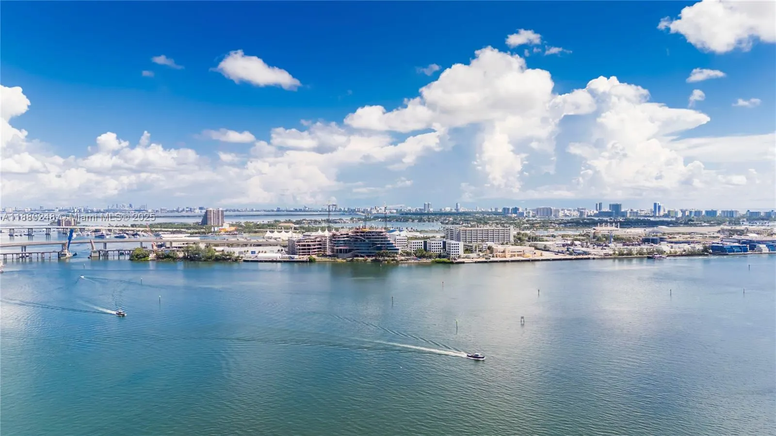 888 Brickell Key Dr, #1807