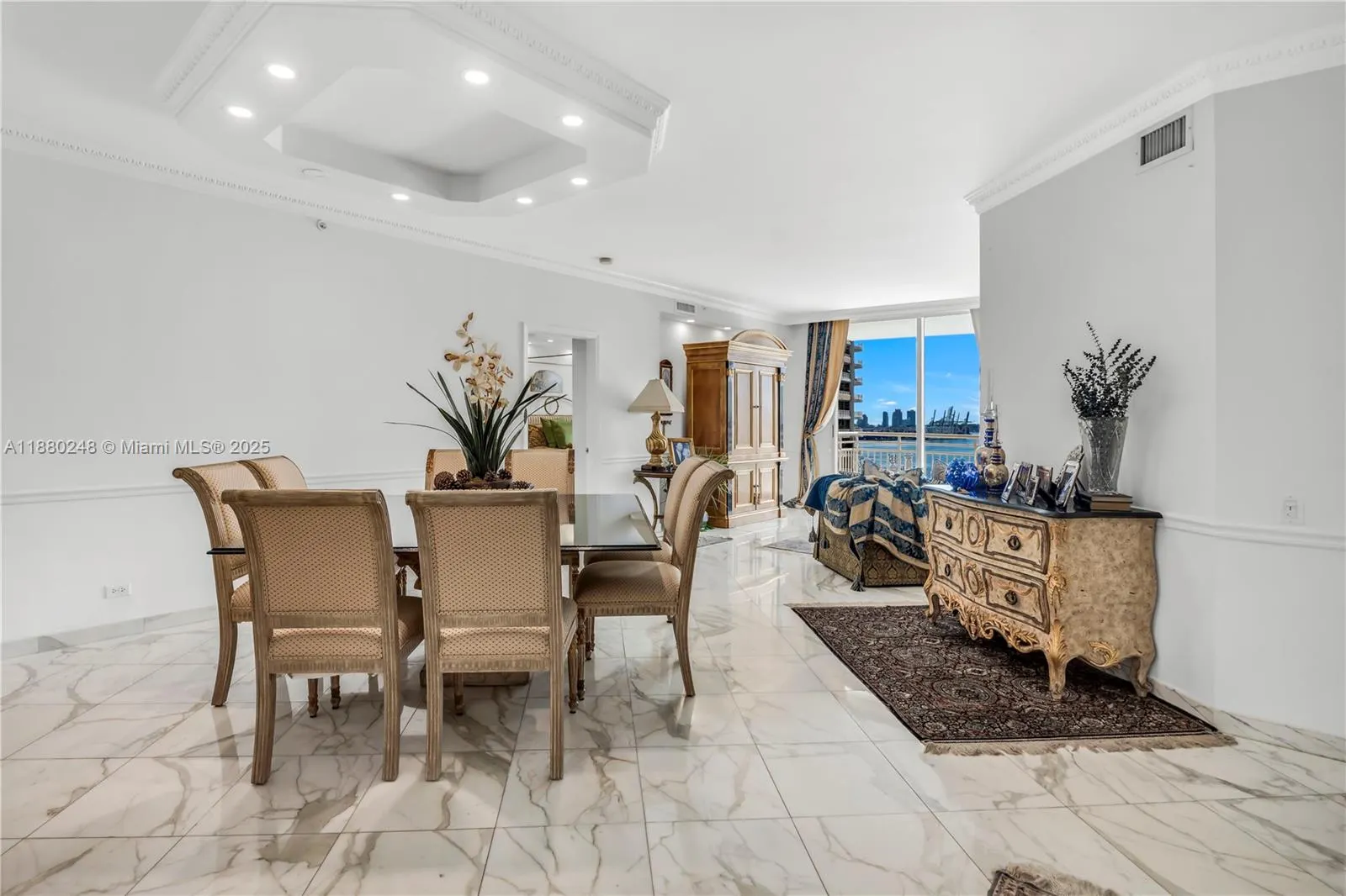 888 Brickell Key Dr, #1807