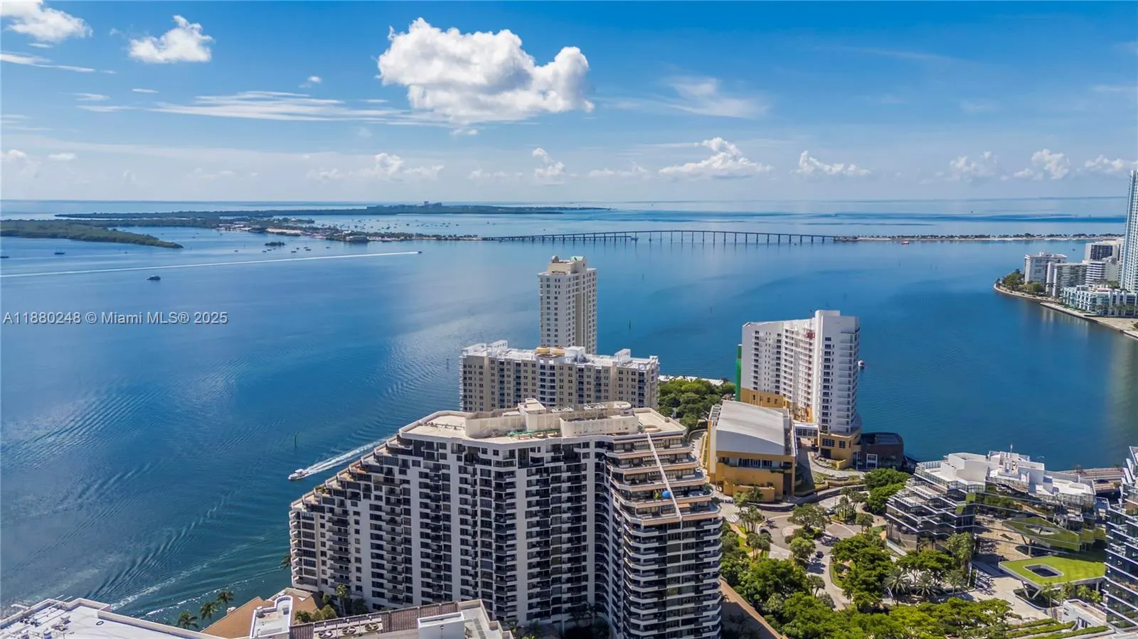 888 Brickell Key Dr, #1807