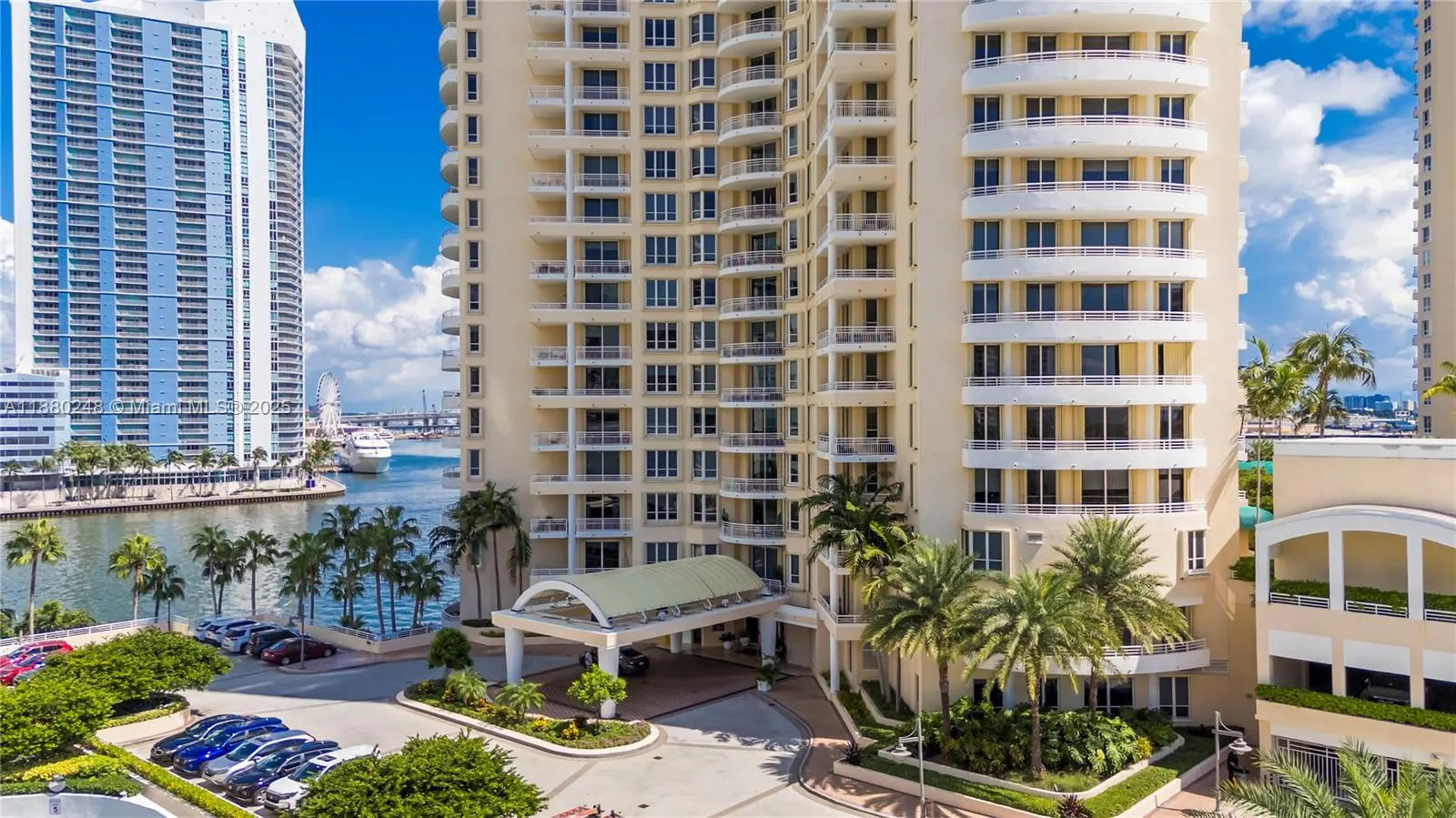 888 Brickell Key Dr, #1807