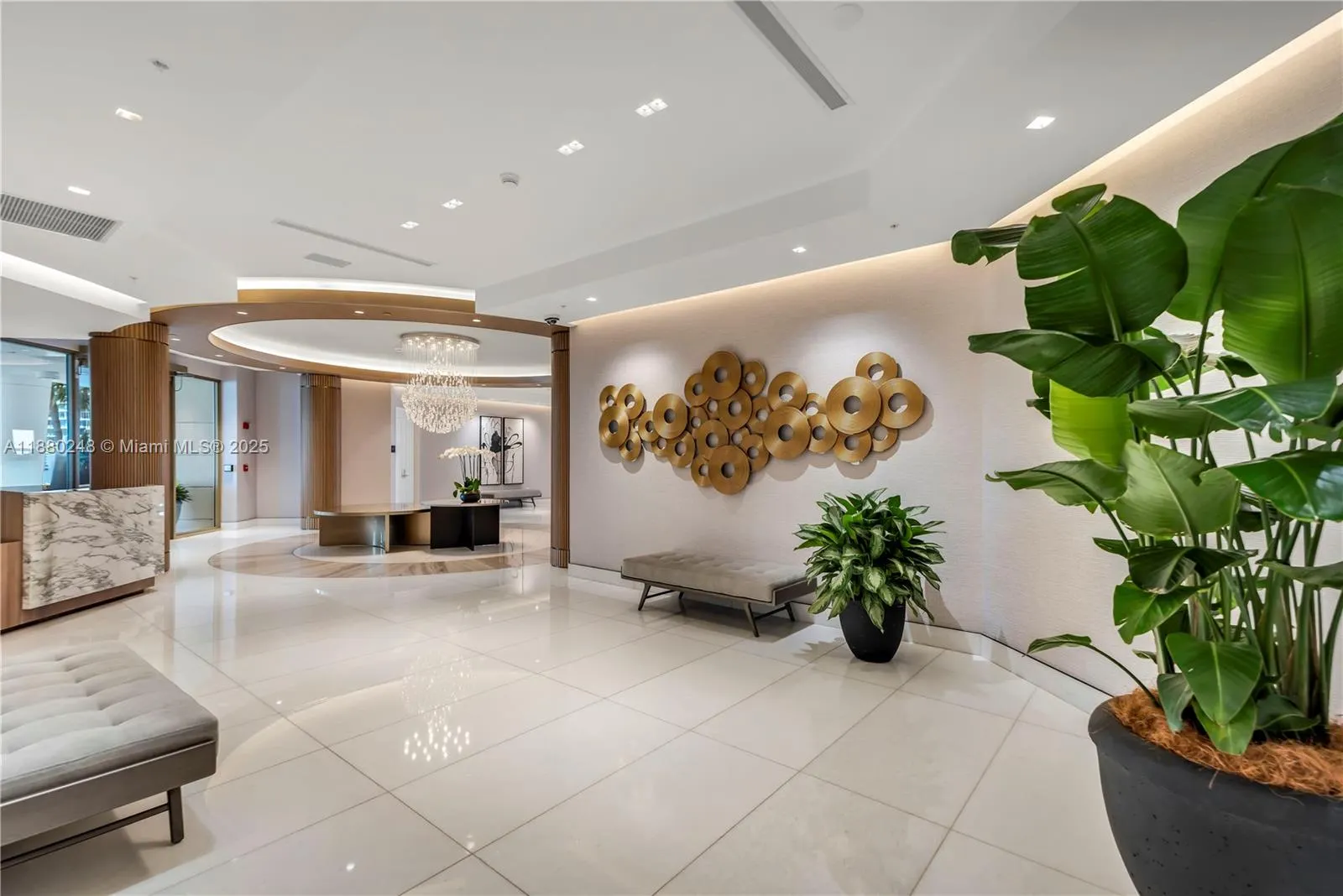 888 Brickell Key Dr, #1807