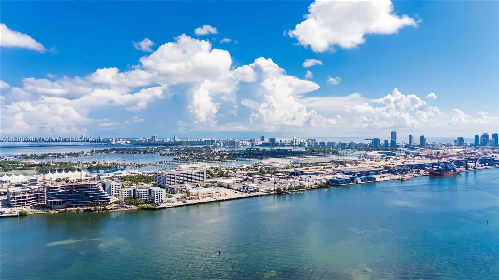 888 Brickell Key Dr, #1807