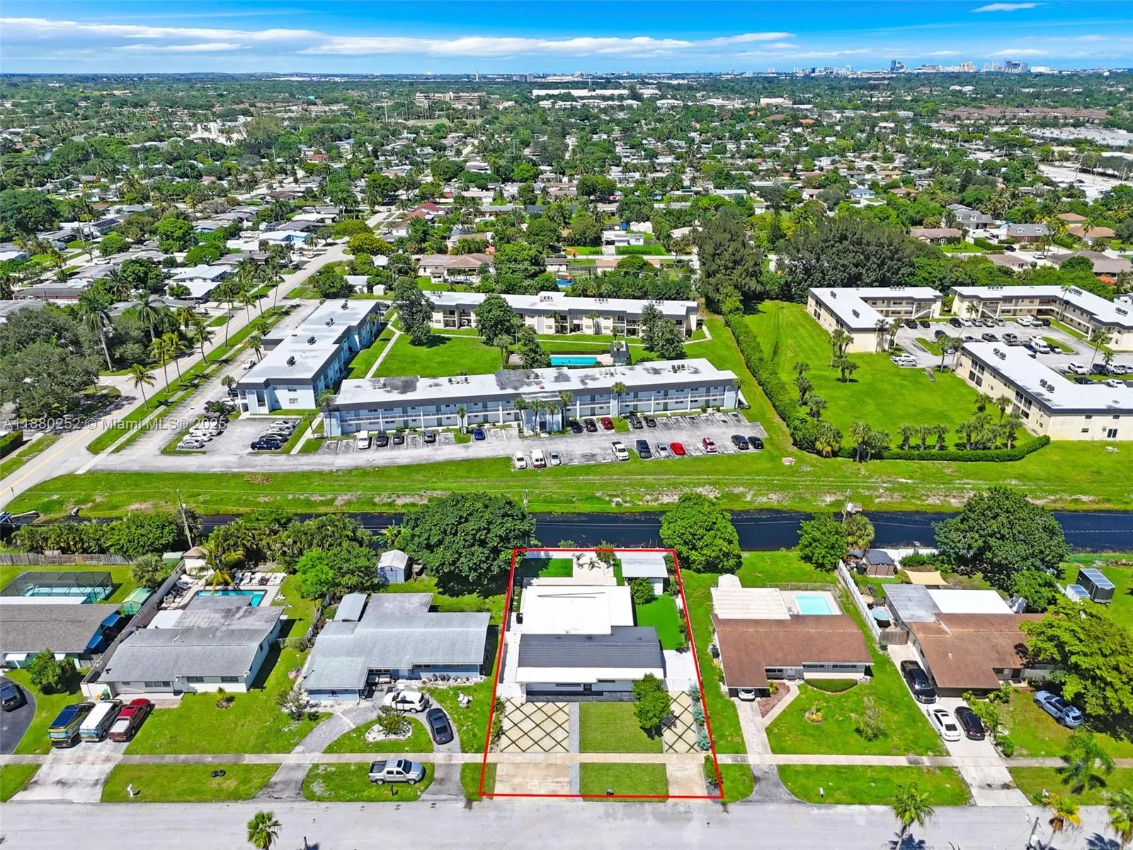 168 Granada Dr