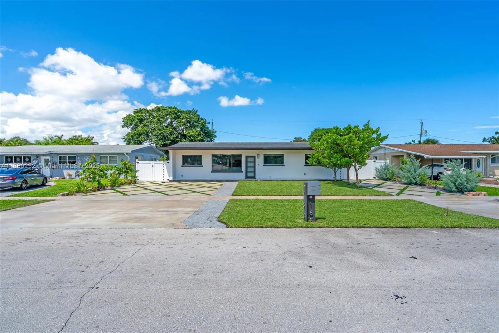 168 Granada Dr