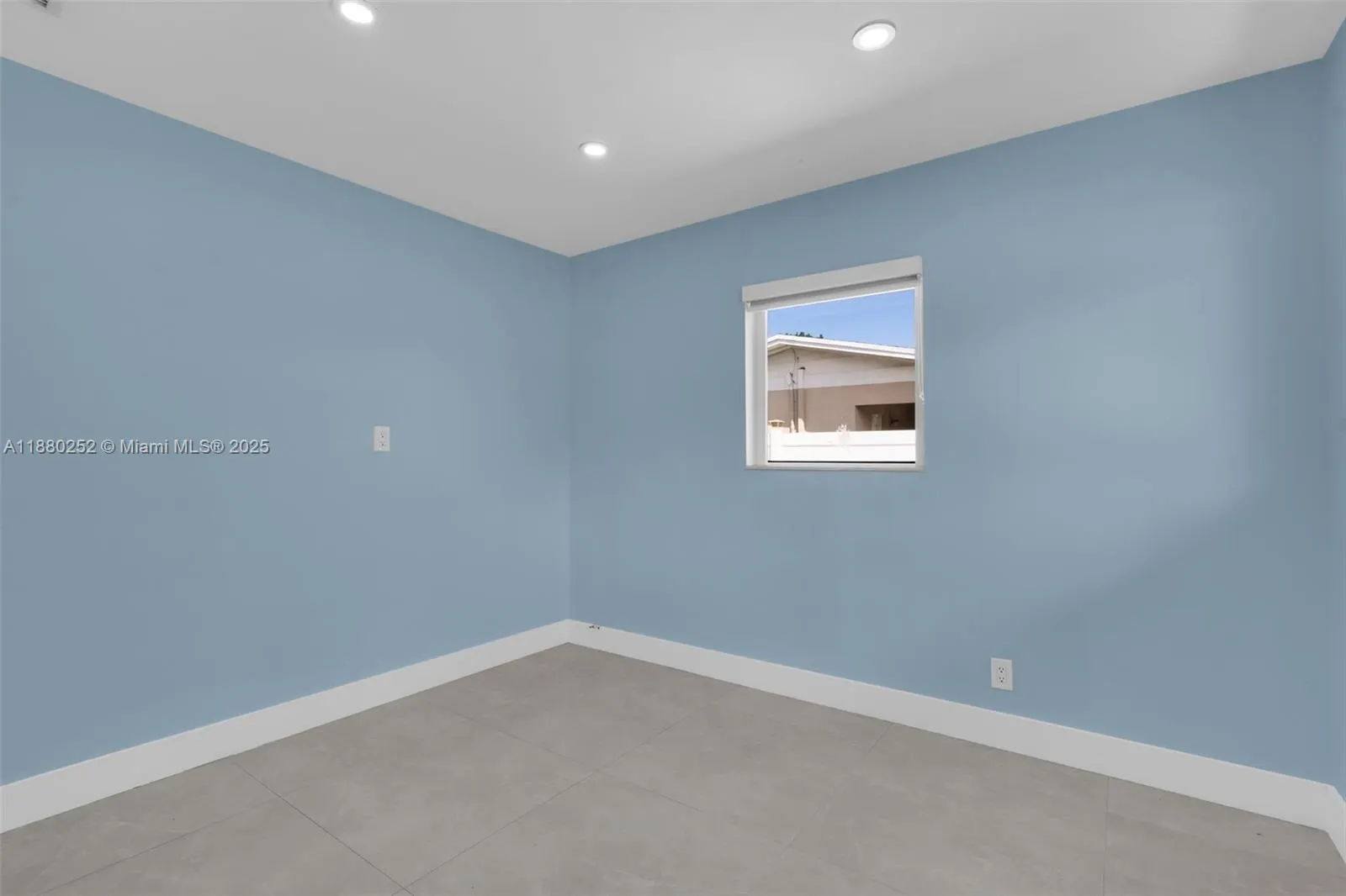 168 Granada Dr