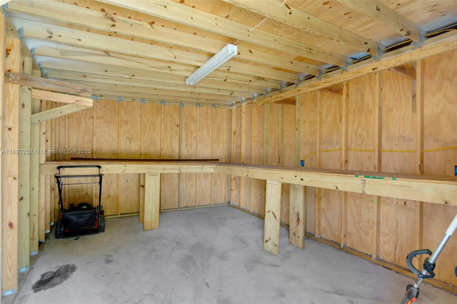 168 Granada Dr