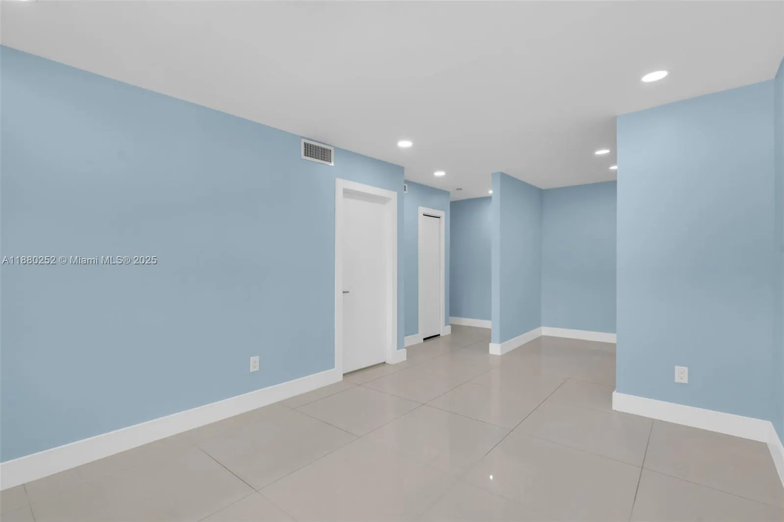 168 Granada Dr