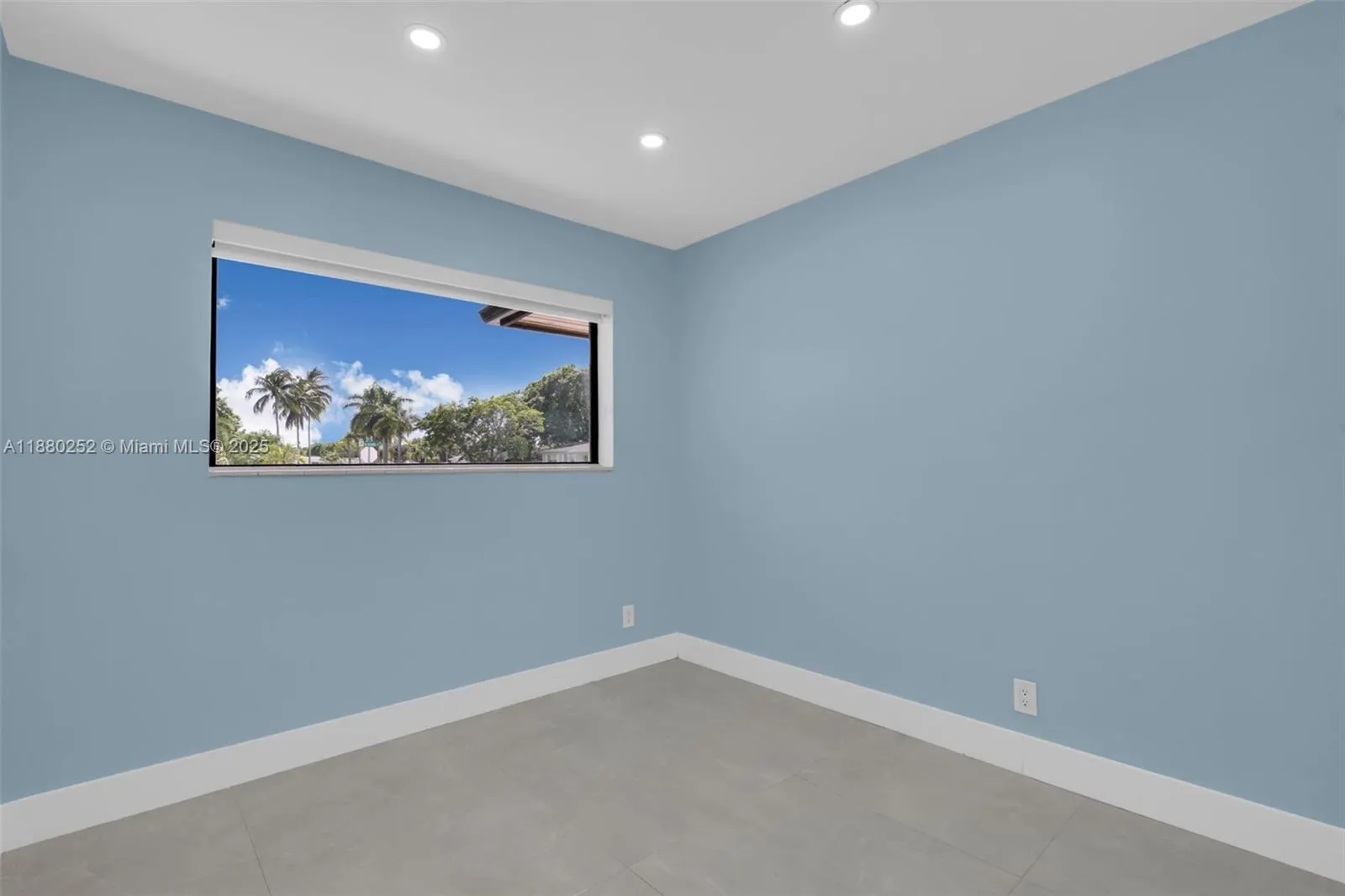 168 Granada Dr