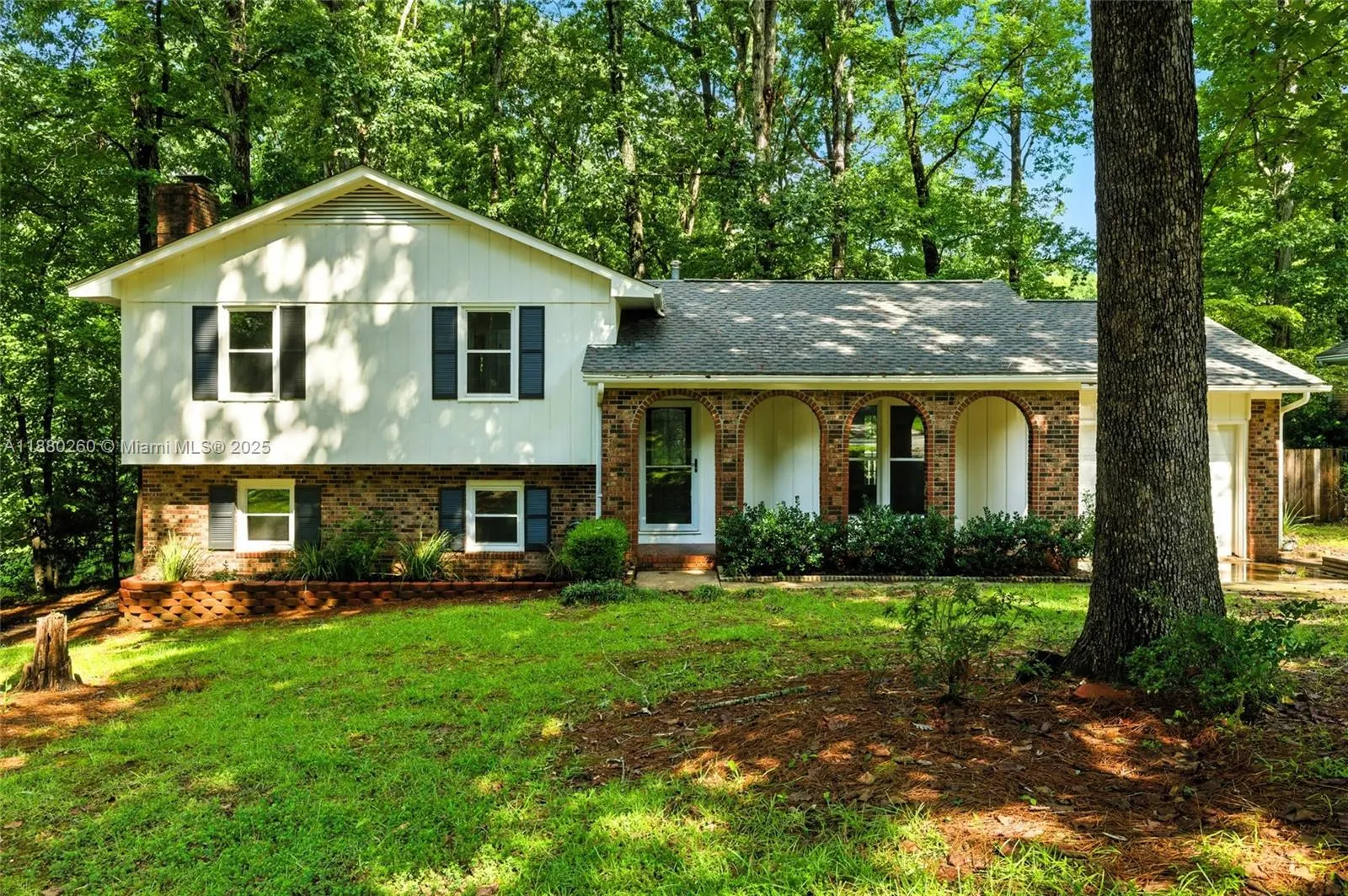 902 Vickie drive
