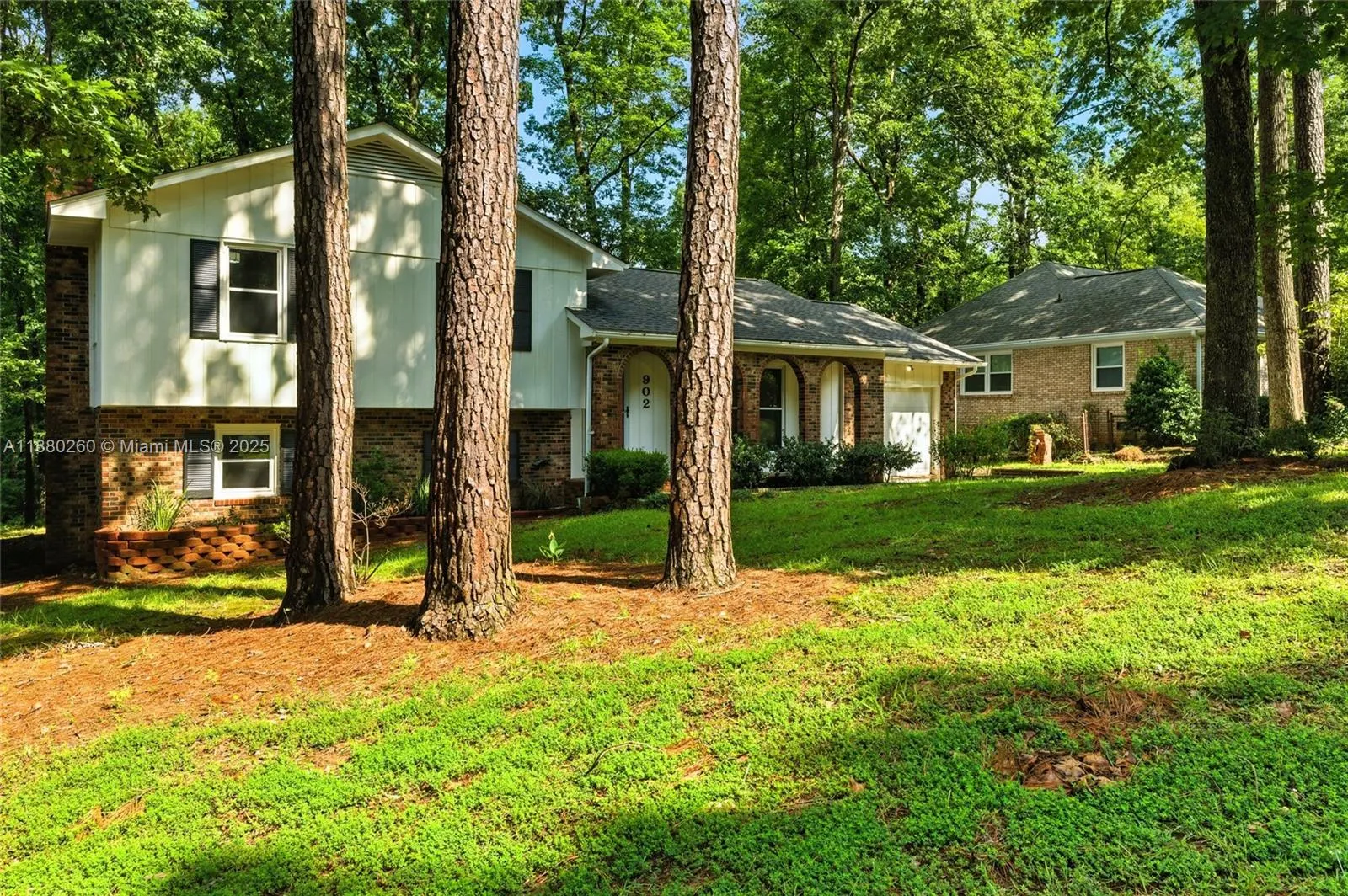 902 Vickie drive