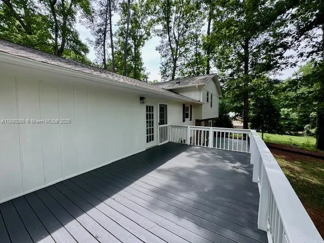 902 Vickie drive