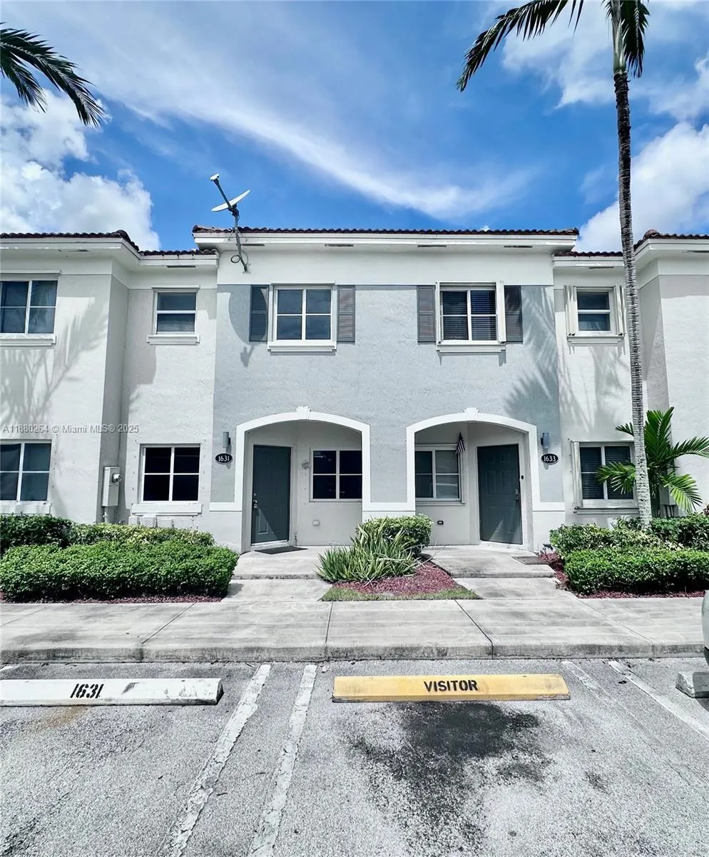 1631 SE 30th St, #1631