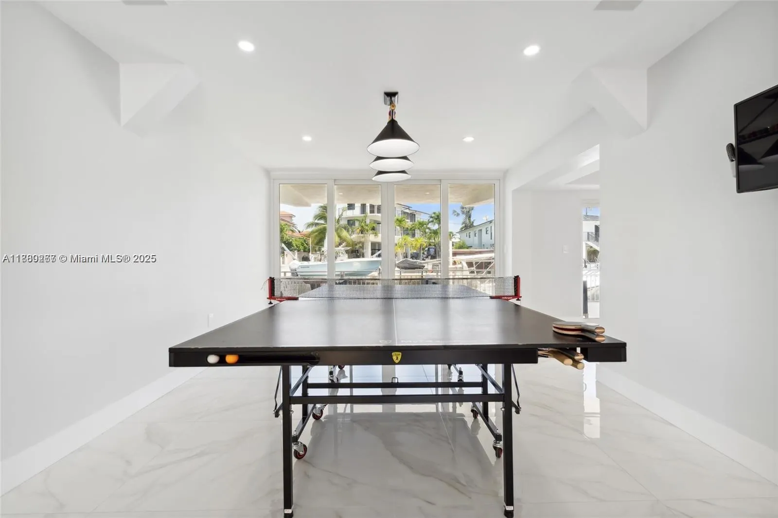 238 238 Atlantic Blvd