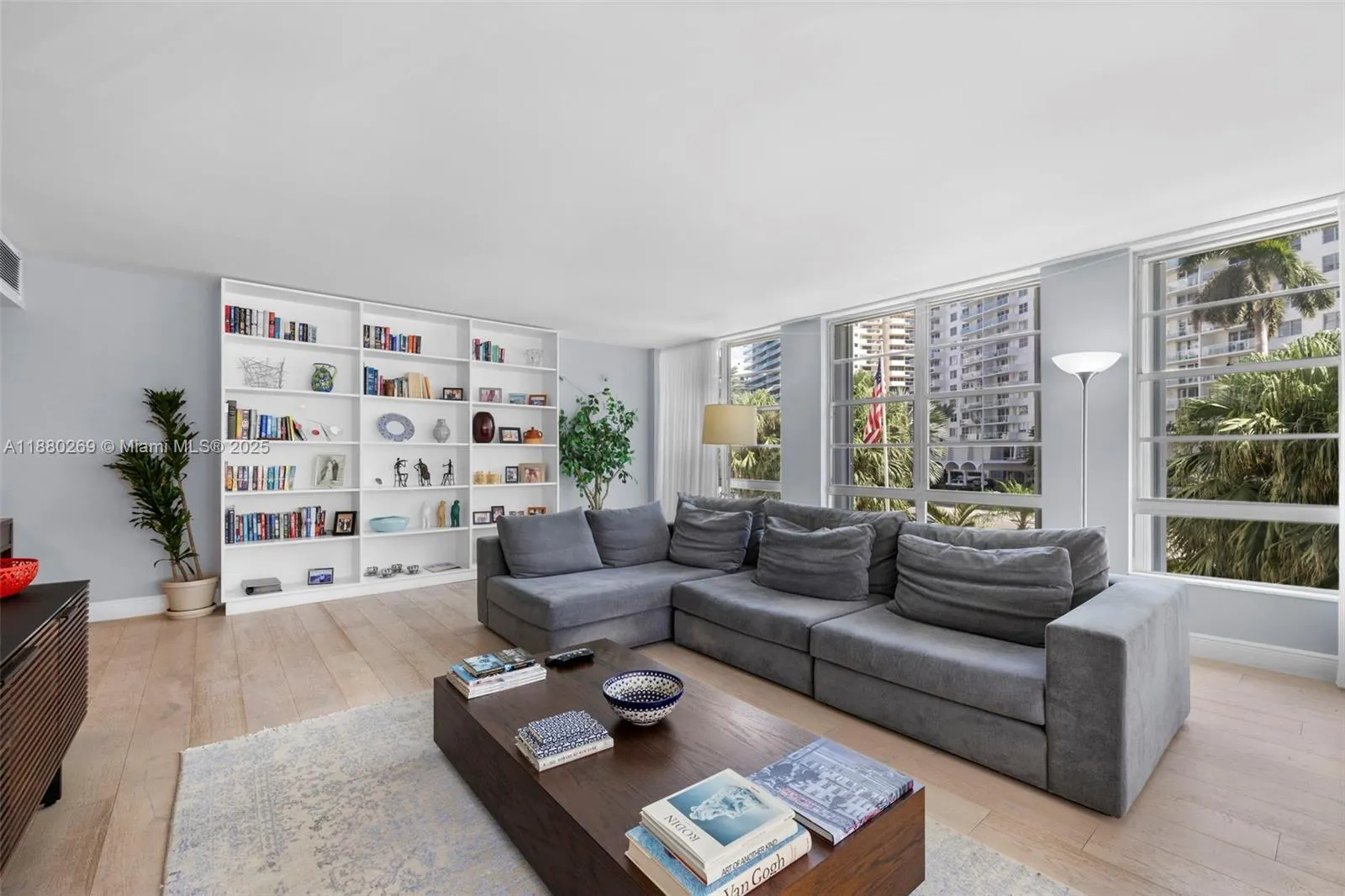 5660 Collins Ave, #2B