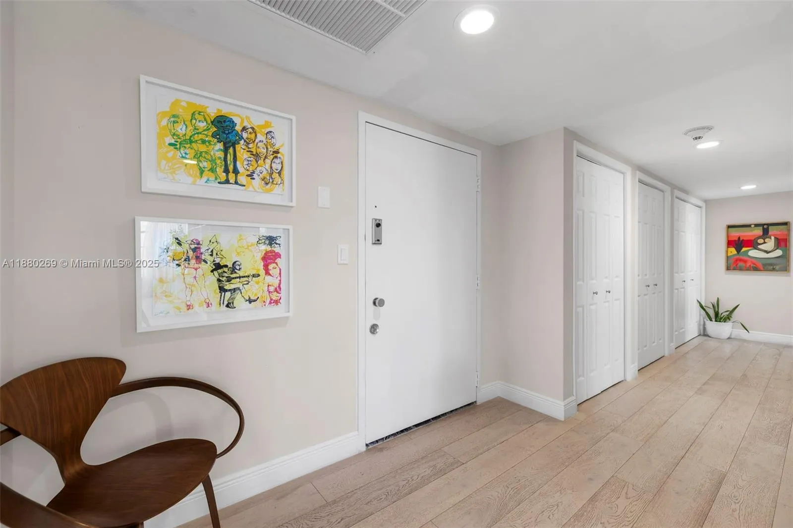 5660 Collins Ave, #2B