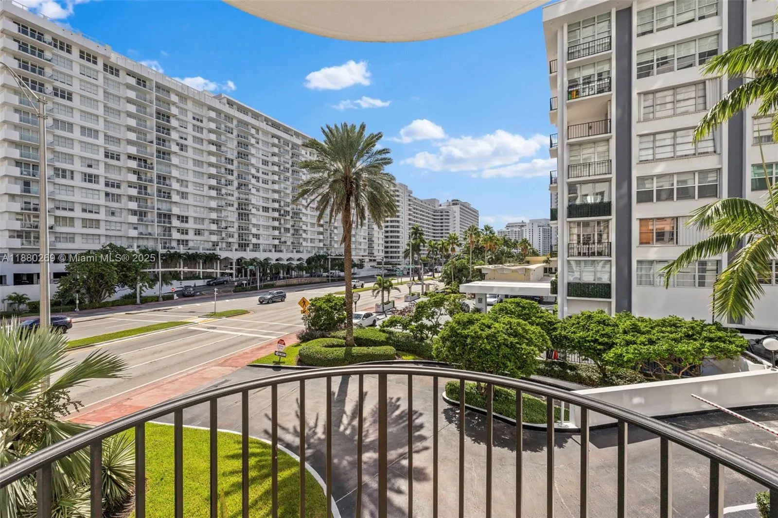5660 Collins Ave, #2B