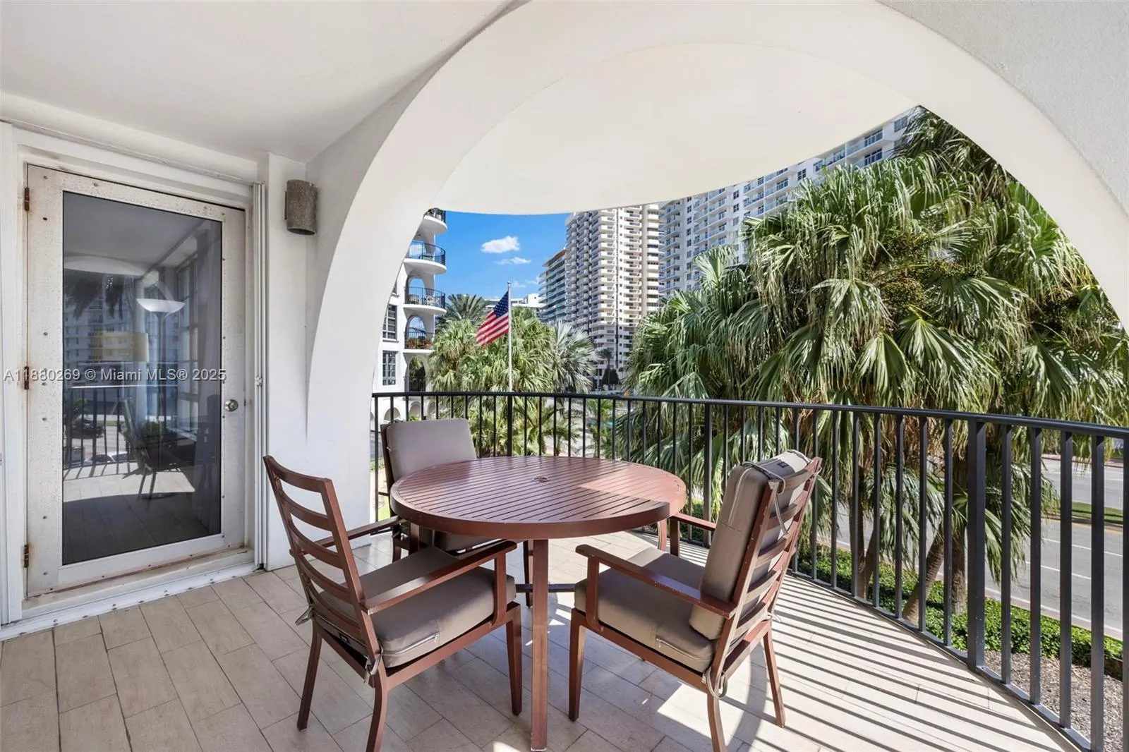 5660 Collins Ave, #2B