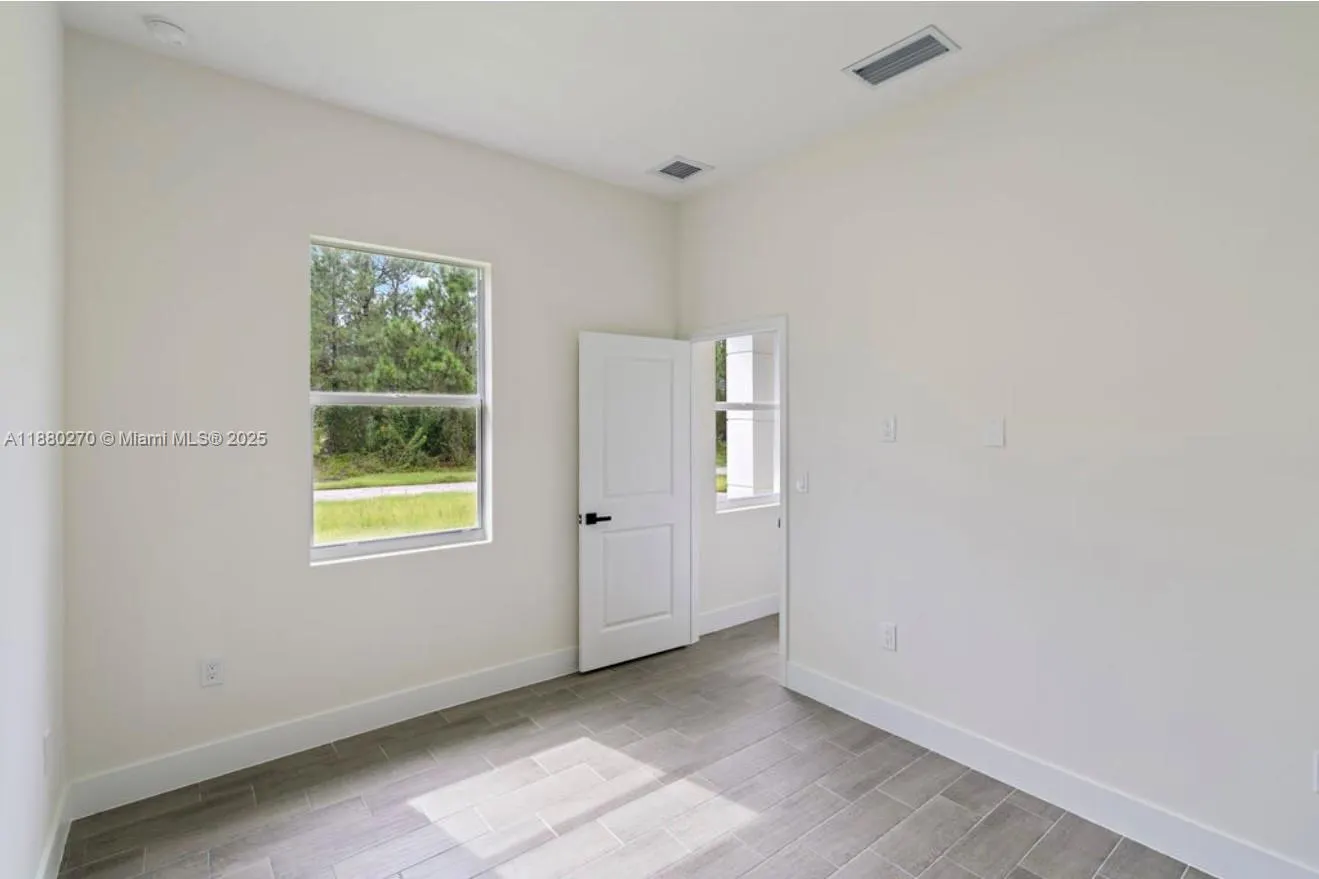 710 Peacock Ave