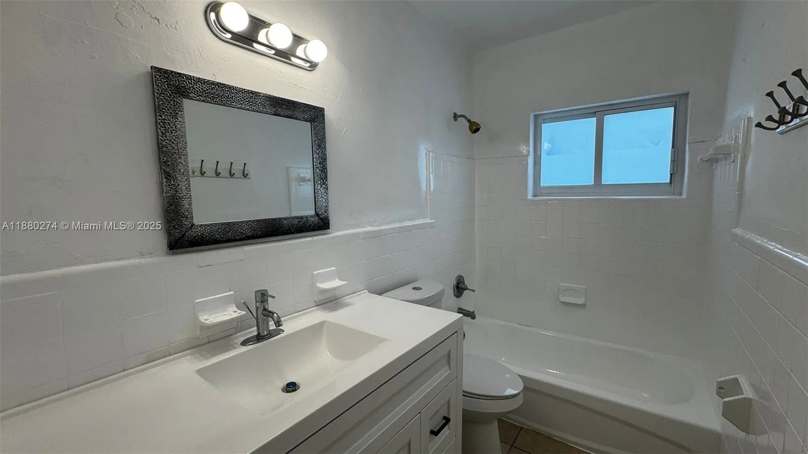 1225 Marseille Dr, #26
