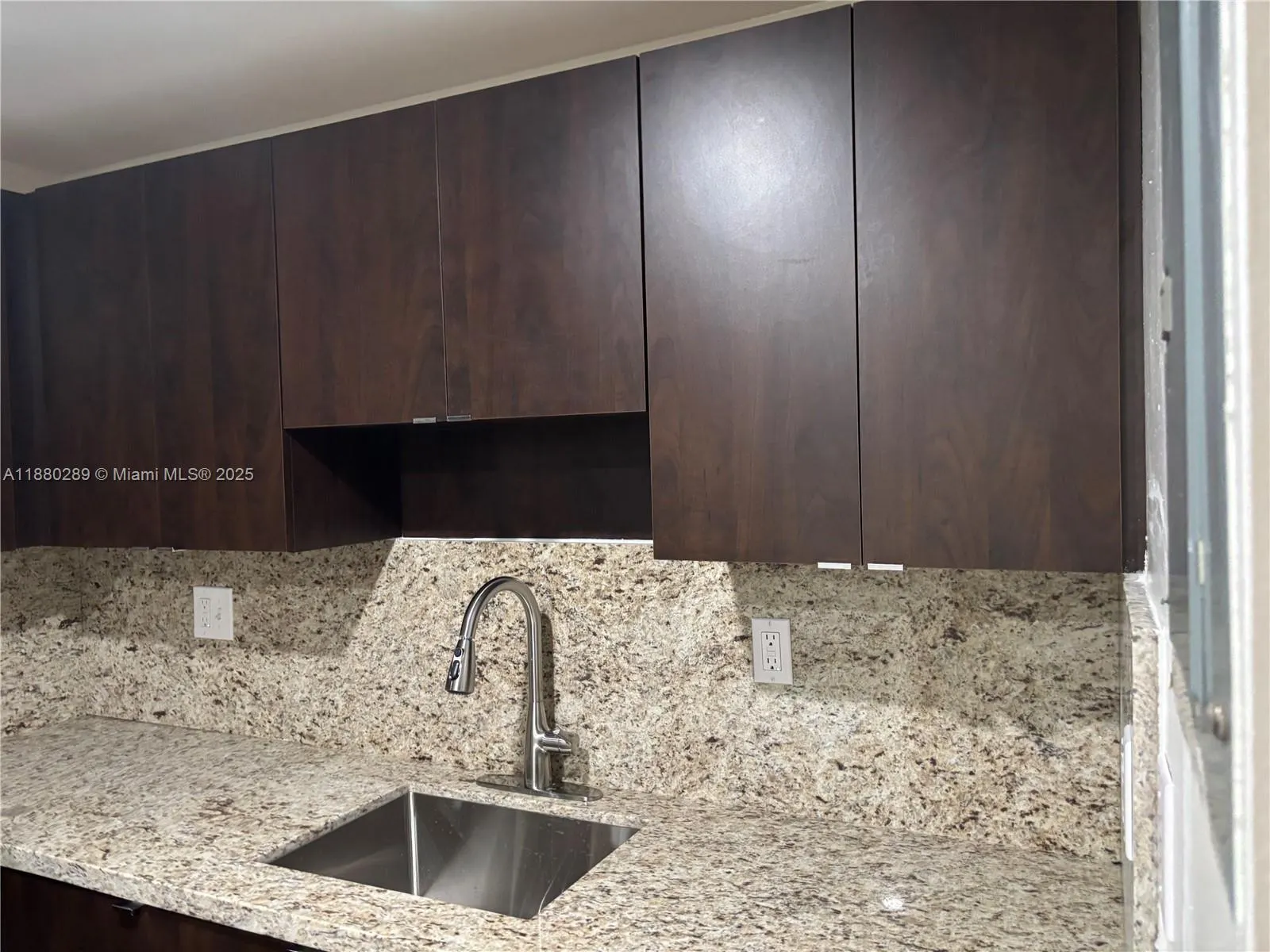 10421 Mahogany Key Cir, #101