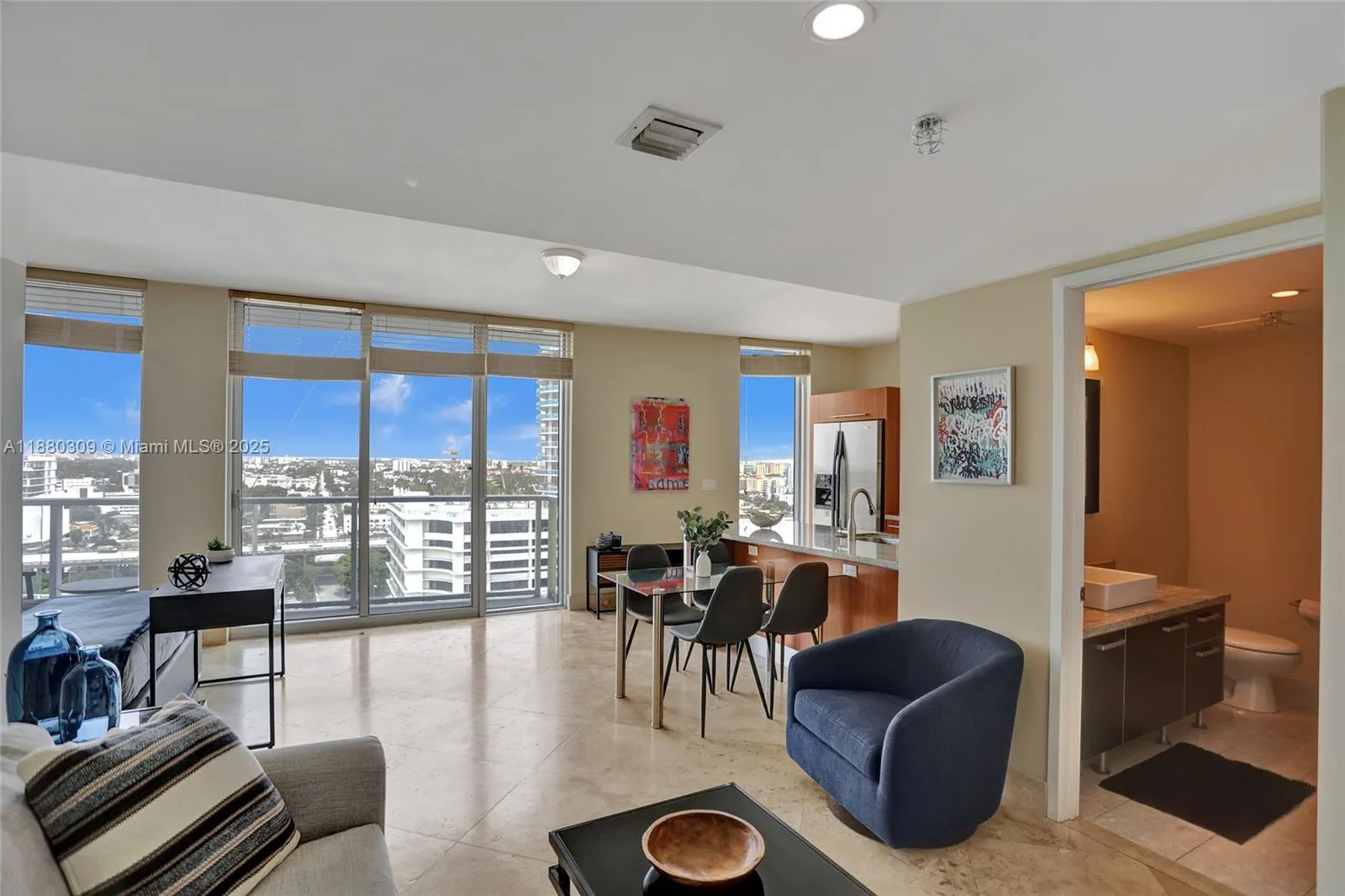 185 SW 7th St, #1600