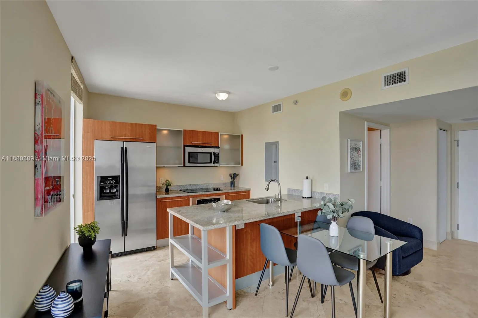 185 SW 7th St, #1600