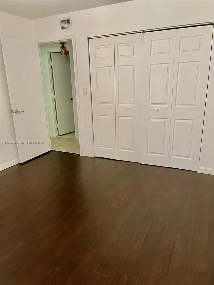 6800 Cypress Rd, #408