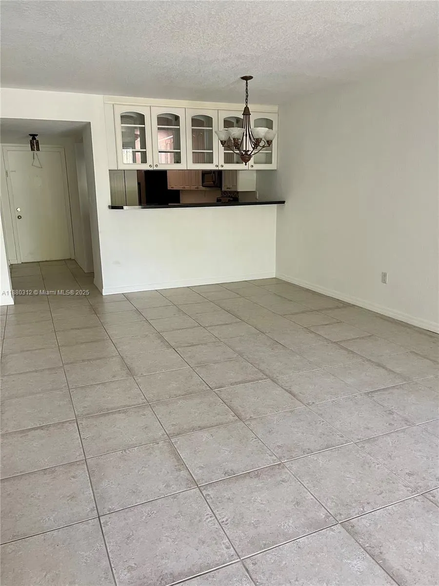 6800 Cypress Rd, #408
