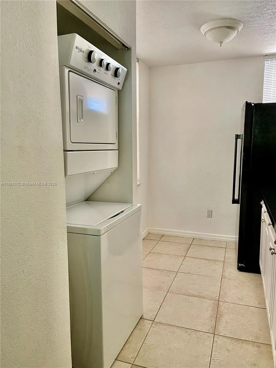 6800 Cypress Rd, #408
