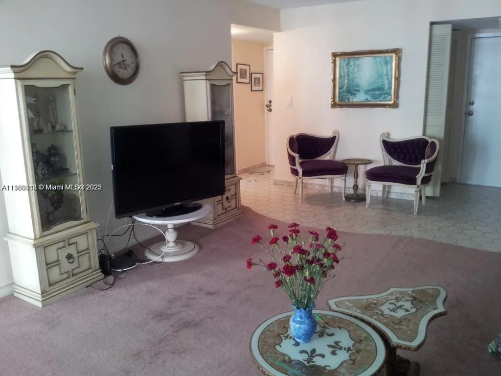 250 174th St, #706