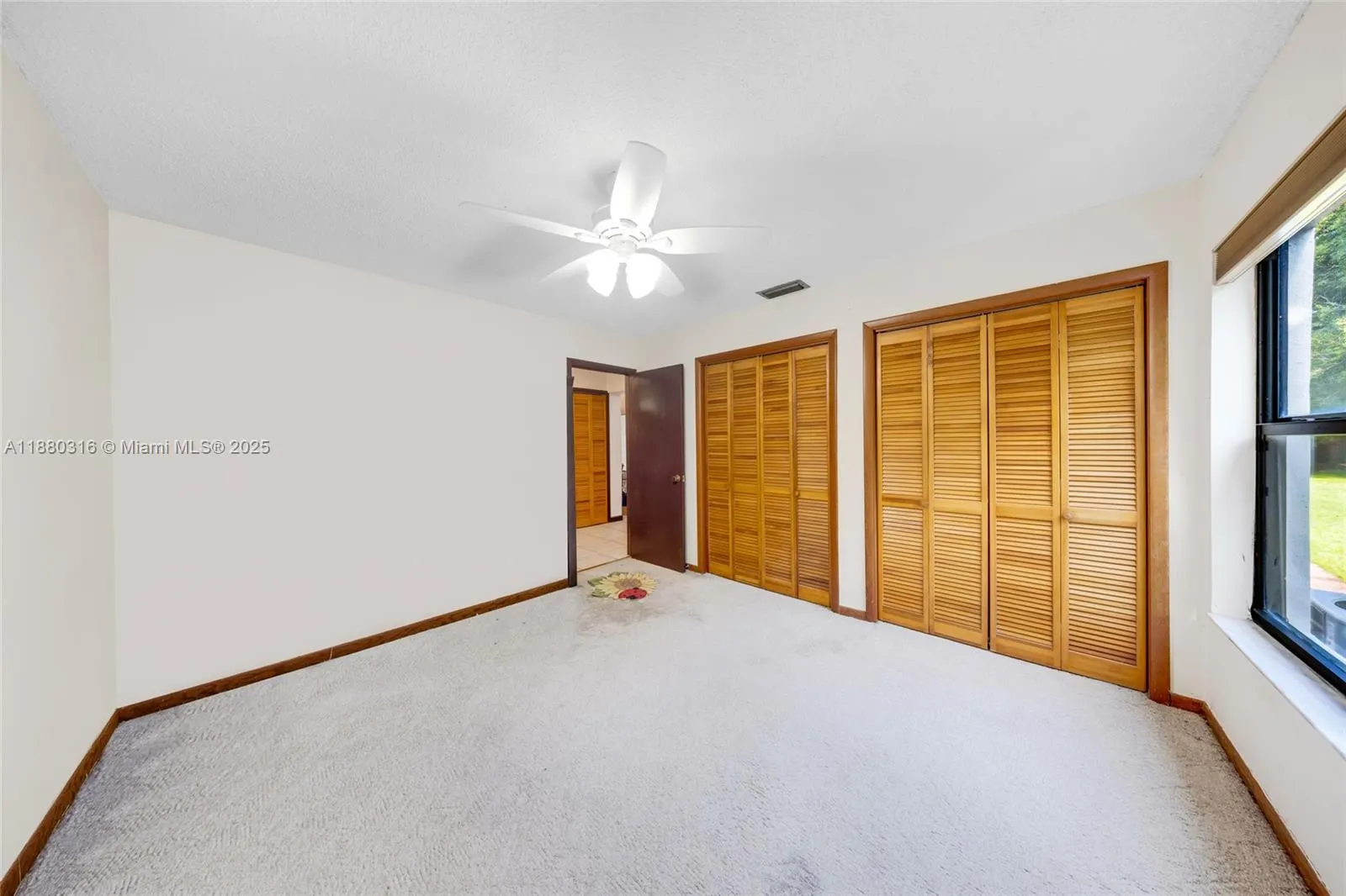 10204 SW 96th Ct