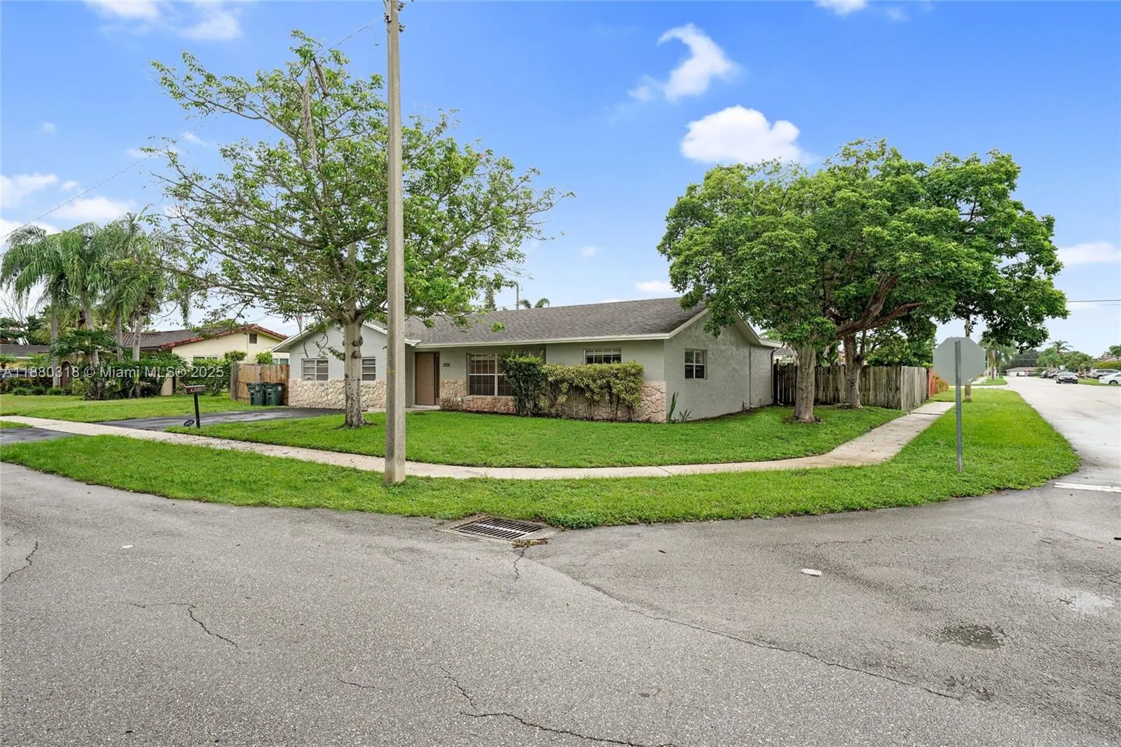 1000 NW 17th Ave
