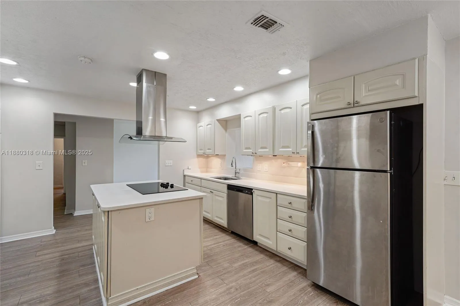 1000 NW 17th Ave