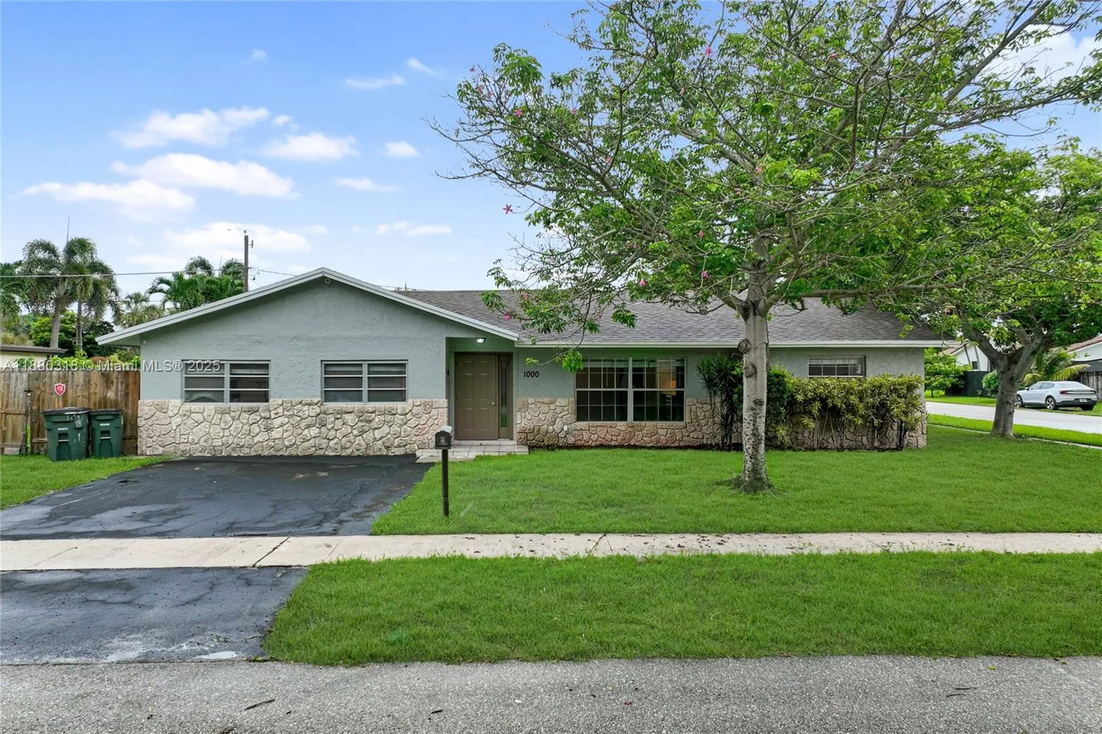 1000 NW 17th Ave