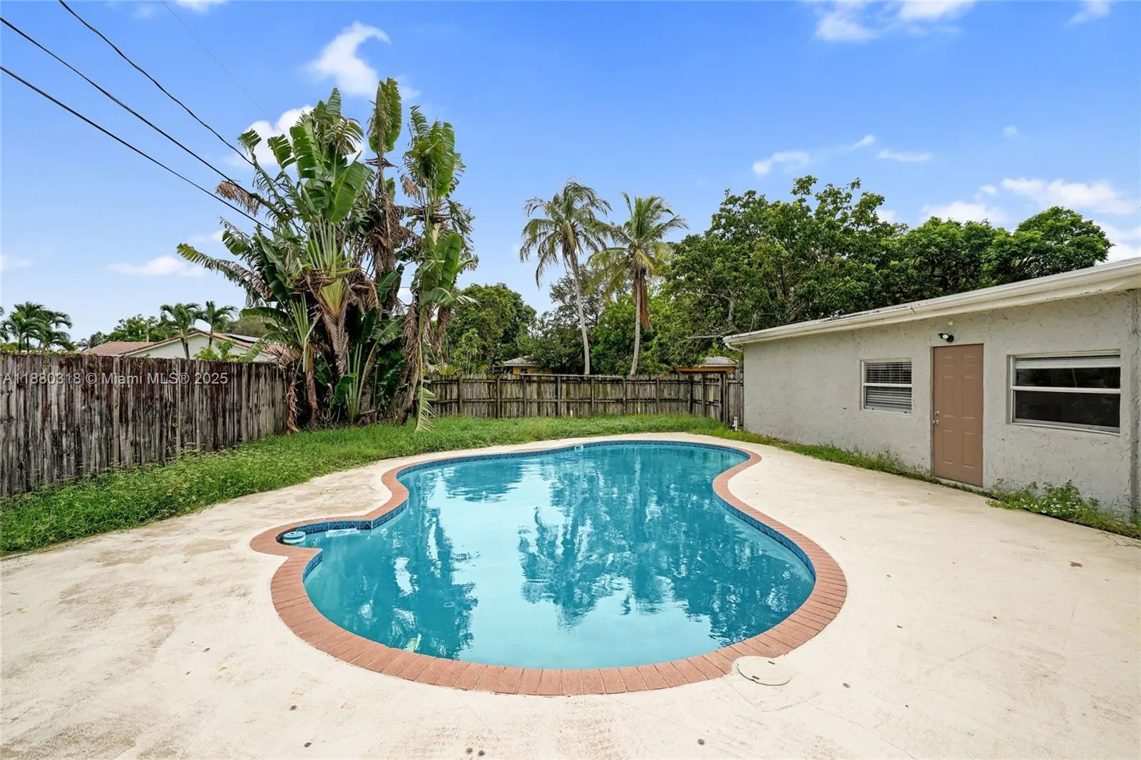 1000 NW 17th Ave