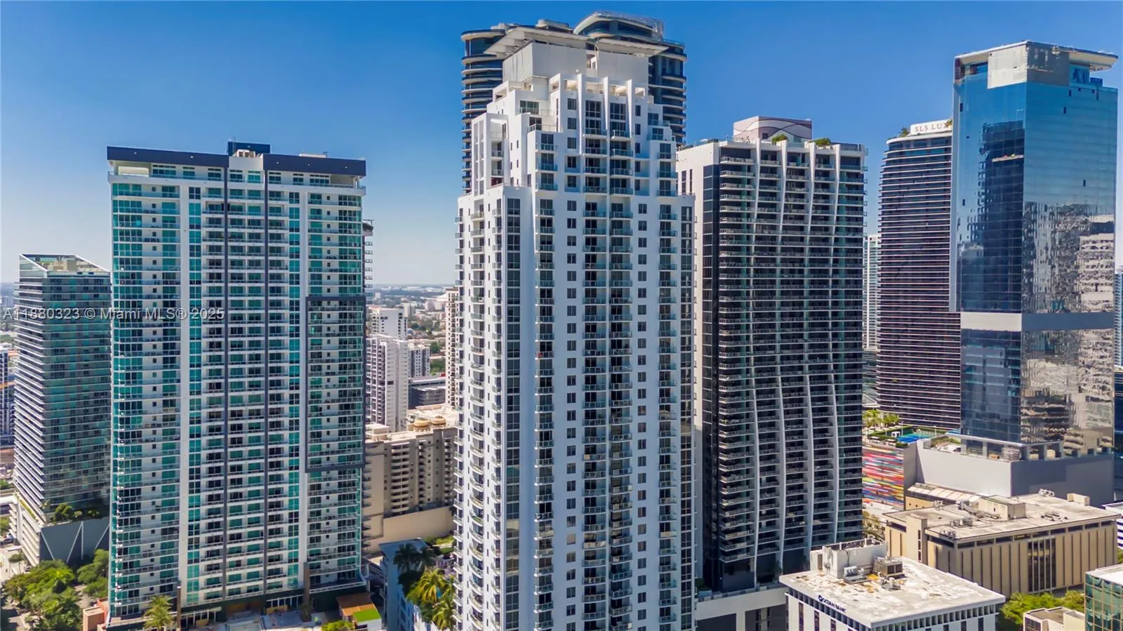 1050 Brickell Ave, #1808