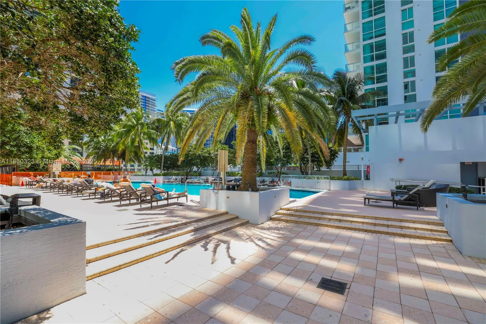 1050 Brickell Ave, #1808
