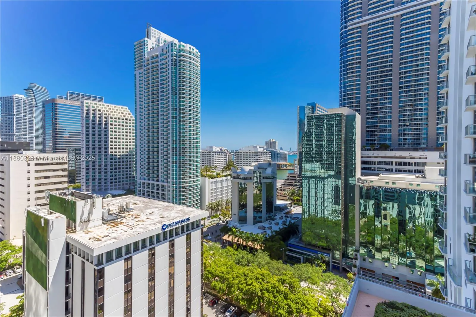 1050 Brickell Ave, #1808
