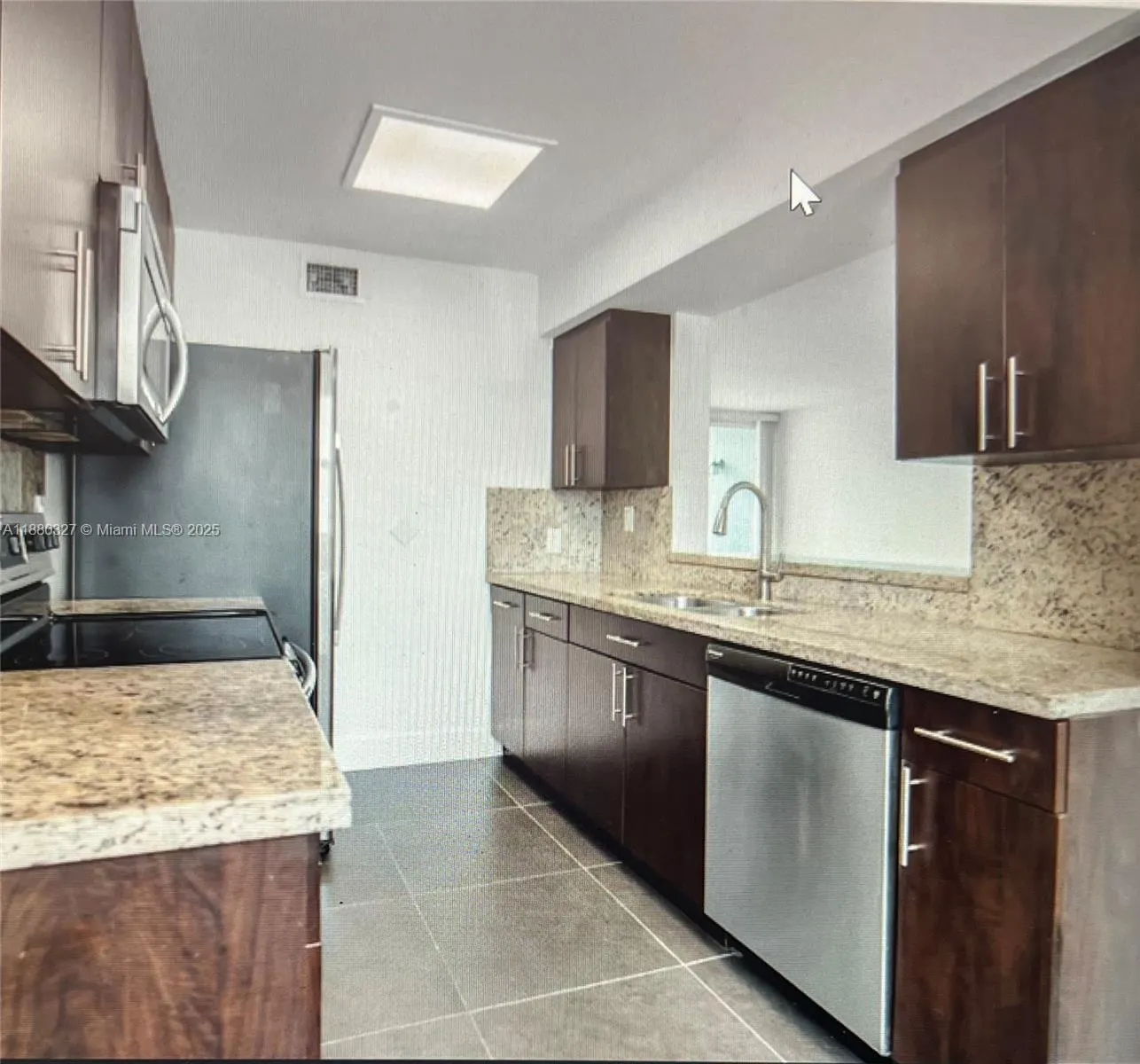 9749 NW 48th terrace, #319