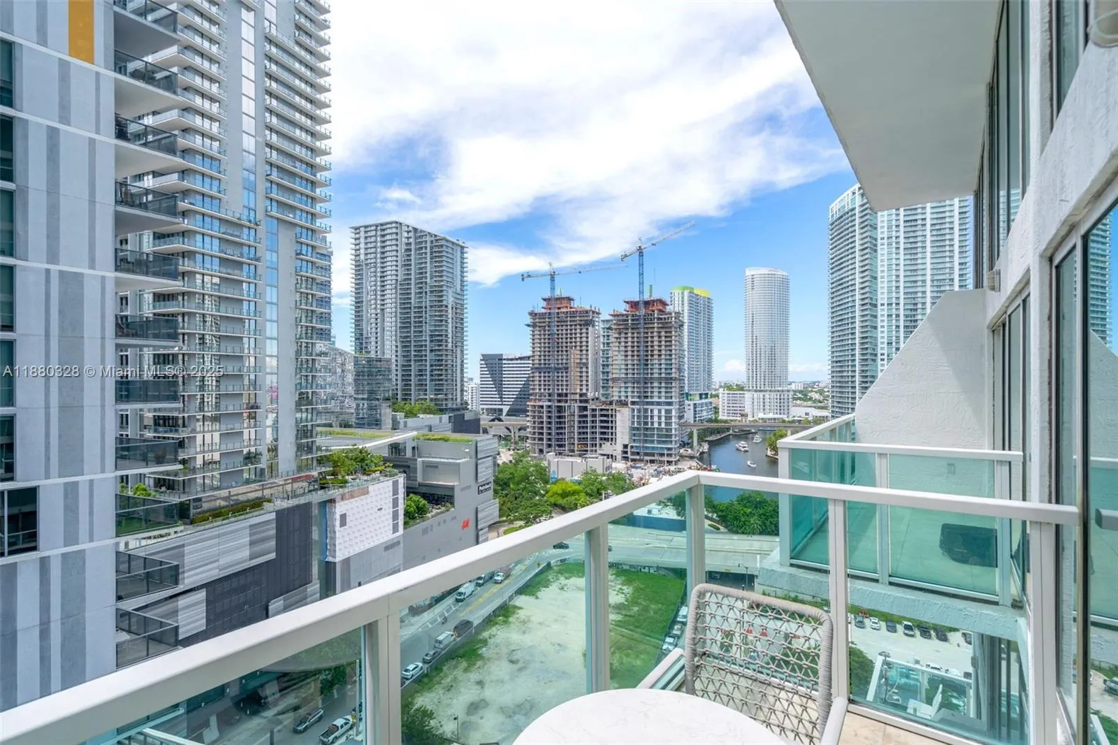 41 SE 5th St, #1112