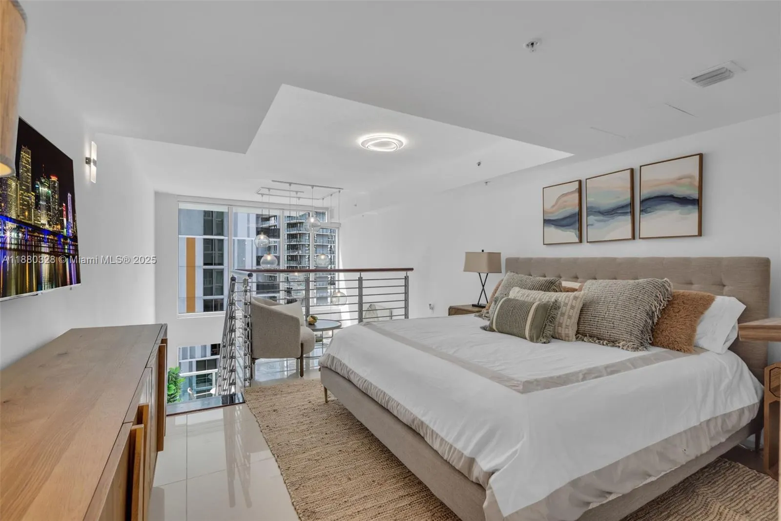 41 SE 5th St, #1112