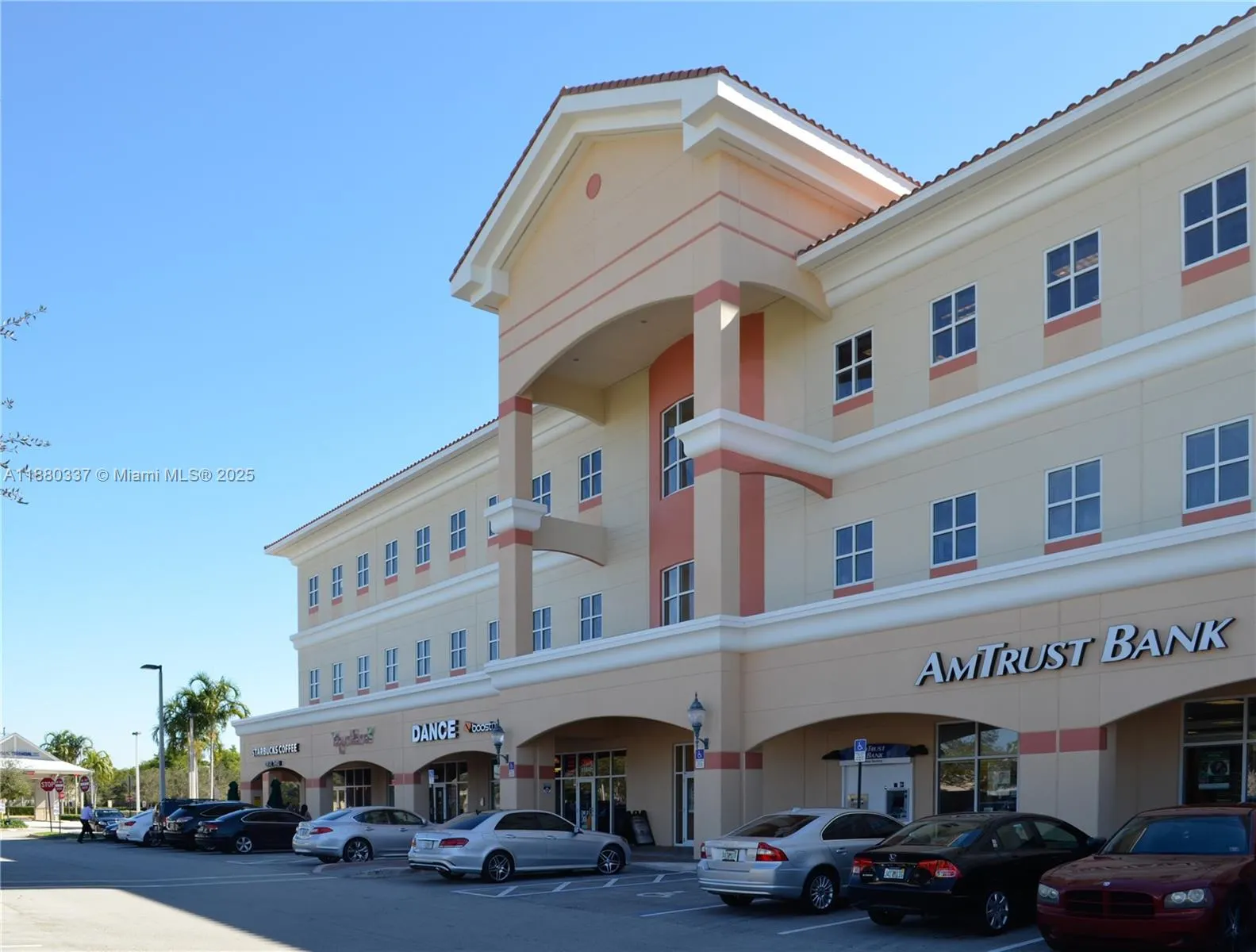 15800 Pines Blvd, #317