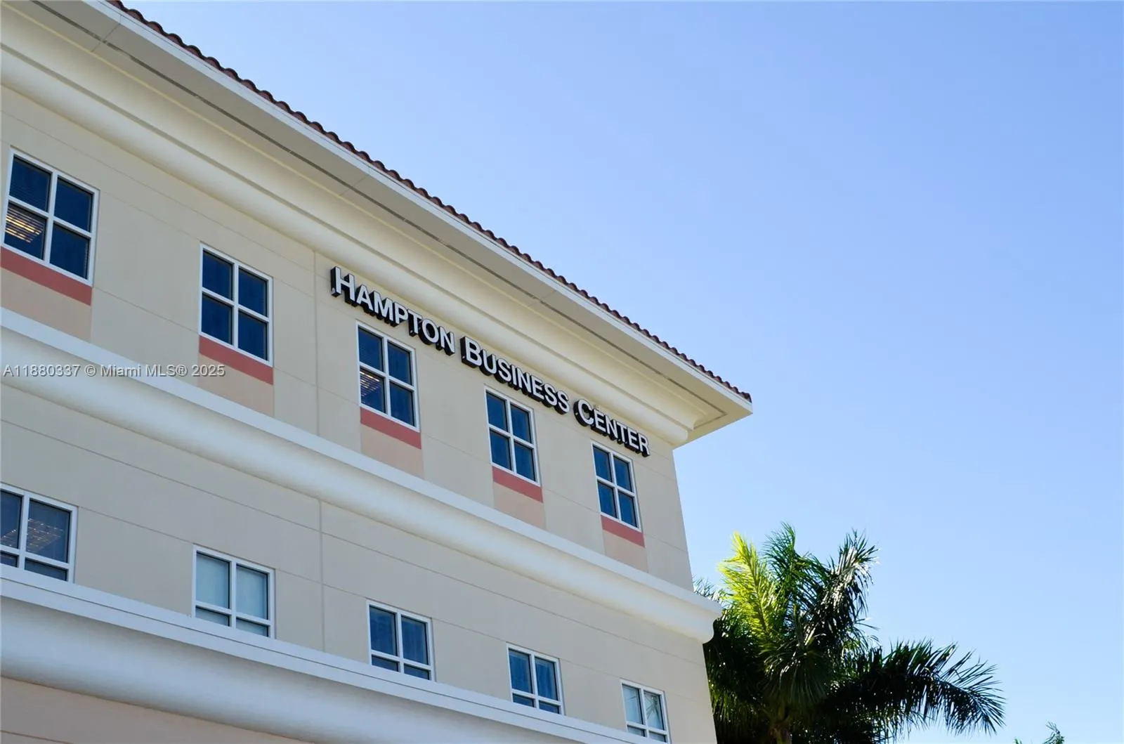 15800 Pines Blvd, #317