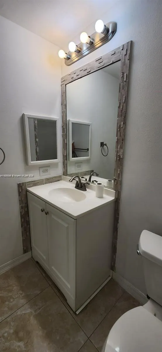 10342 S Fox Trail Rd S, #1401