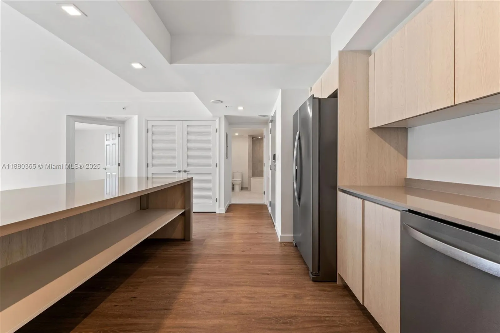 1500 Bay Rd, #M-0626