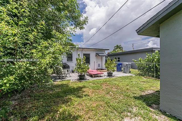 138-140 NE 13th Ave