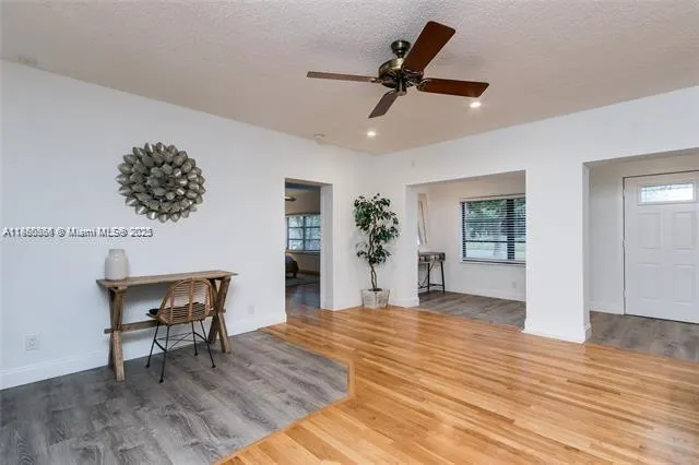 138-140 NE 13th Ave