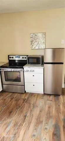138-140 NE 13th Ave